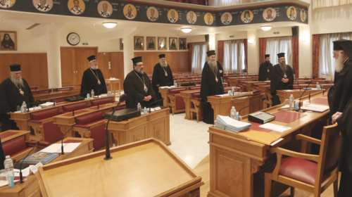 Κορονο-αντάρτικο Μητροπολιτών: Προτείνουν λειτουργίες με 50 άτομα εν μέσω πανδημίας - Τηλεφώνημα Μητσοτάκη - Ιερώνυμου