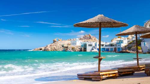 &quot;Πρέπει οπωσδήποτε να τα επισκεφθείτε&quot;: Αυτά είναι τα 3 ελληνικά νησιά που συστήνουν Αμερικανοί και Καναδοί