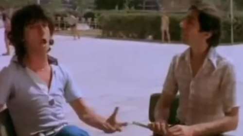 "Με ένα Άρλεκιν ξεχνιέσαι"; Το χιουμοριστικό σποτ του ΠΑΜΕ για την ακρίβεια