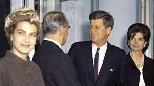 Αμαλία Μεγαπάνου: Έφυγε στα 91 της η τελευταία Αθηναία αριστοκράτισσα - Η ζωή της με τον Κωνσταντίνο Καραμανλή