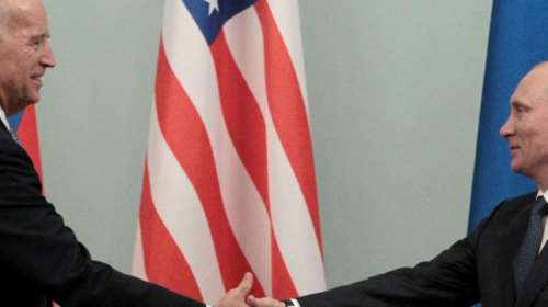 &quot;Ψυχροπολεμικό&quot; κλίμα: Η Μόσχα ανακαλεί τον πρέσβη στις ΗΠΑ μετά τα &quot;πυρά&quot; Μπάιντεν στον Πούτιν