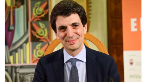 Το &quot;σκληρό μάθημα&quot; της Ιταλίας με τη διατίμηση στις μάσκες