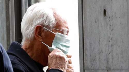 Κορονοϊός: Δωρεά 1,2 εκατ. ευρώ του Giorgio Armani στα ιταλικά νοσοκομεία