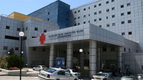 Θλίψη στο Βόλο: Πέθανε 19χρονη από καρκίνο - &quot;Λύγισαν&#39;&#39; οι γιατροί και ο δάσκαλοί της [εικόνες]