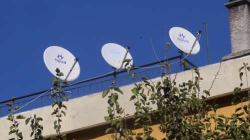 Κύκλωμα πειρατών συνδρομητικής τηλεόρασης: Οι &quot;εισπράκτορες&quot; και οι συνδρομές - Πώς έκαναν ξέπλυμα χρήματος