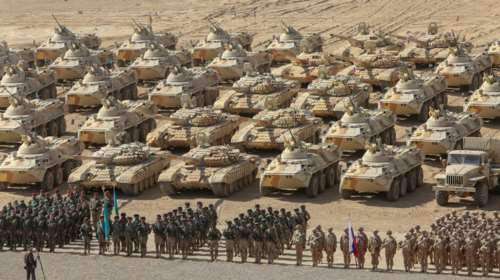 Ρωσία: Τιμωρεί με φυλάκιση έως 15 ετών όσους δημοσιεύουν fake news για τον στρατό