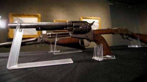 Πουλήθηκε έναντι 6 εκατ. δολαρίων το ιστορικό περίστροφο που σκότωσε τον Μπίλι δε Κιντ [εικόνες - βίντεο]