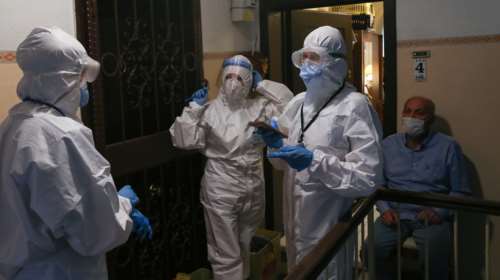 Τουρκία: "Θερίζει" ο κορονοϊός - Ξεπέρασαν τους 5.000 οι νεκροί
