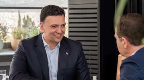 O Βασίλης Κικίλιας στο TheTOC για το μπάσκετ, την  πολιτική και την οικογένειά του με την Τζένη Μπαλατσινού