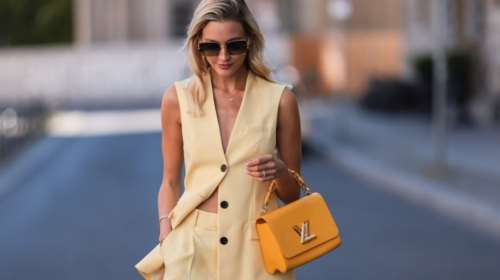 Velvet Blonde: Αυτό είναι το ξανθό χρώμα του φετινού καλοκαιριού