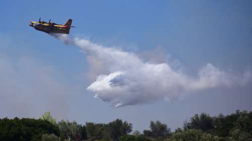 Πάτρα: Πυρκαγιά σε δασική έκταση στην περιοχή Κάλφα Ερυμάνθου Αχαΐας - Ισχυρή δύναμη και εναέρια μέσα στην κατάσβεση