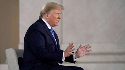 "Ξαναχτύπησε" ο Τραμπ: Οι γιατροί διαφωνούν αλλά εγώ λέω ότι θα έχουμε εμβόλιο ως το τέλος του χρόνου