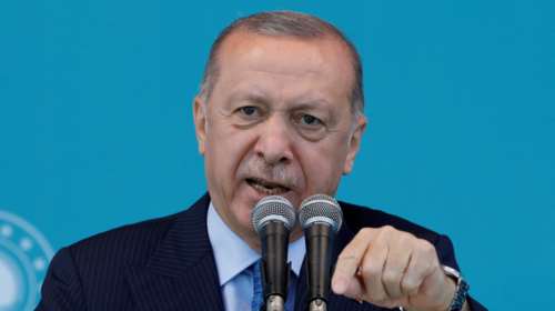 Καταρρέει η τουρκική οικονομία: Ο Ερντογάν αυξάνει 50% τον κατώτατο μισθό αλλά υποτίμησε... 100% τη λίρα