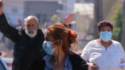 Κορονοϊός: Τέσσερα νέα κρούσματα στον οικισμό Ρομά στη Λάρισα - Αναστατωμένοι οι κάτοικοι