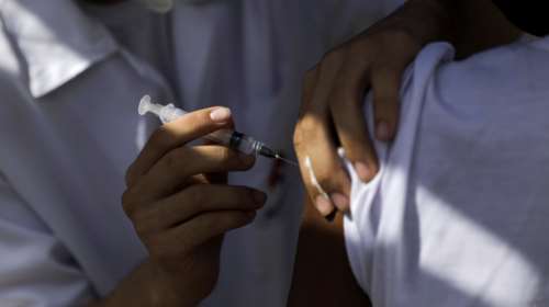 Καρδίτσα - Ολοκληρώθηκε η ΕΔΕ: Σε συγγενείς και φίλους οι &quot;μαϊμού&quot; εμβολιασμοί