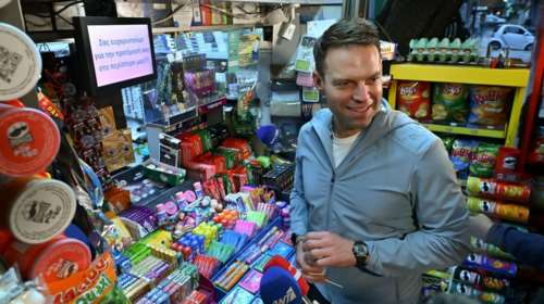 Στέφανος Κασσελάκης για την ακρίβεια: Υποτιμούν τη νοημοσύνη των πολιτών-Η μείωση τιμών δεν γίνεται με κατάργηση προσφορών