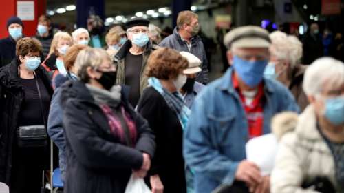 Προειδοποίηση από ΠΟΥ: &quot;Η ανθρωπότητα δεν θα απαλλαγεί από τον κορονοϊό μέχρι το τέλος του έτους&quot;