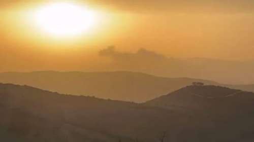 Αφρικανική σκόνη: Απόκοσμο τοπίο στην Εύβοια [βίντεο]