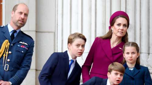 Στο εσωτερικό του παλατιού Κένσινγκτον η Κέιτ και ο Γουίλιαμ με τα παιδιά τους - &quot;Πιο ταπεινό από όσο περιμέναμε&quot;