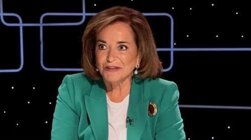 Η Ντόρα Μπακογιάννη περιγράφει πώς βρέθηκε στην ίδια ταβέρνα με τον Κουφοντίνα: "Μας κοίταζε μουγκός με ένα περίεργο βλέμμα"