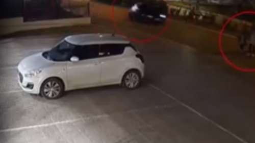 Βίντεο ντοκουμέντο από το θανατηφόρο τροχαίο στο Μαρκόπουλο: Ο οδηγός τρέχει σαν τρελός, πέρασε ξυστά από γυναίκα με παιδί