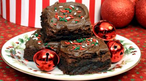 Συνταγή για συγκλονιστικό χριστουγεννιάτικο brownie, χωρίς ζάχαρη - Απολαύστε χωρίς τύψεις