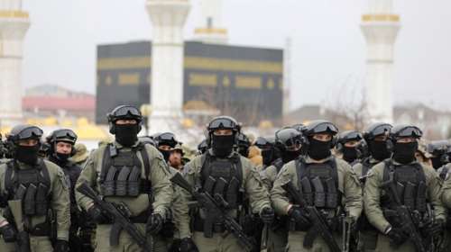 Ουκρανία: 1.000 Τσετσένοι εθελοντές είναι καθ&#39; οδόν για να πολεμήσουν, λέει ο Καντίροφ