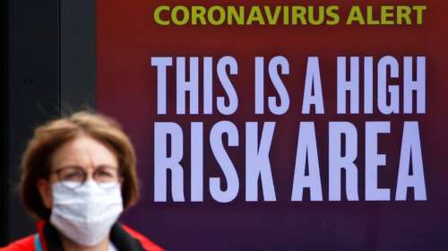 &quot;Καλπάζει&quot; ο κορονοϊός: 17,6 εκατ. κρούσματα σε 196 χώρες - 680.014 θάνατοι παγκοσμίως