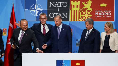 ΝΑΤΟ: Άρση του βέτο από την Τουρκία - Ο Ερντογάν συμφώνησε για την ένταξη Σουηδίας και Φινλανδίας