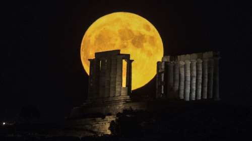 Πανσέληνος του Αυγούστου: Εκδηλώσεις απόψε σε πάνω από 50 αρχαιολογικούς χώρους και μουσεία