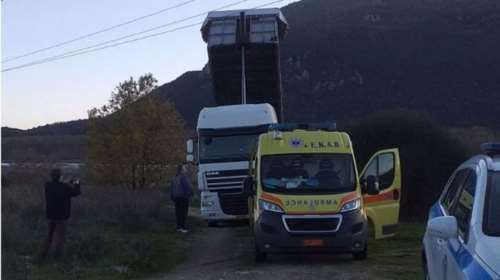 Τραγικό εργατικό δυστύχημα στη Λαμία: Πατέρας δύο μικρών παιδιών πέθανε από ηλεκτροπληξία - Γερανός ακούμπησε σε καλώδια