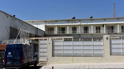 Φυλακές Αυλώνα: Απόπειρα απόδρασης πέντε κρατουμένων - Εκοψαν τα κάγκελα και πέταξαν κουβέρτες