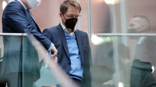 Σοκ στη Γερμανία: Οργάνωση αρνητών του κορονοϊού σχεδίαζαν απαγωγή του υπουργού Υγείας και ανατροπή του πολιτεύματος