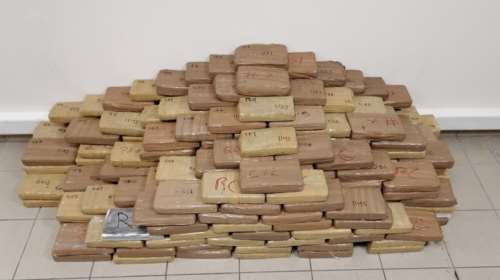 Θεσσαλονίκη - Κατασχέθηκαν 300 κιλά καθαρής κοκαΐνης: Στα πράσα πιάστηκαν μέλη διεθνούς κυκλώματος