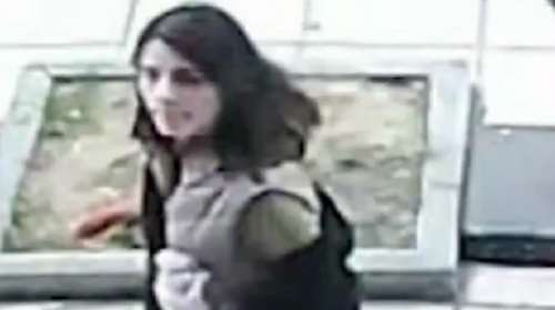 Θρίλερ με την εξαφάνιση της 34χρονης Χρυσάνθης - Κάμερα κλειστού κυκλώματος την εντόπισε στη Θεσσαλονίκη [βίντεο]