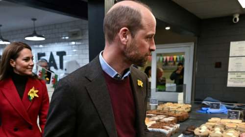 Κέιτ και Γουίλιαμ: Πρώτη κοινή εμφάνιση στην Ουαλία μετά από ένα χρόνο– Φόρεσαν ποδιές και έφτιαξαν γλυκά [εικόνες]