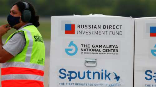 Κορονοϊός: Ανατροπή με το εμβόλιο Sputnik V- Δεν συζητάμε την προμήθειά του λέει η Κομισιόν