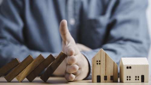 Πώς οι φυσικές καταστροφές αλλάζουν την ασφάλιση των επιχειρήσεων στην Ελλάδα