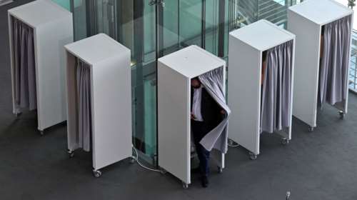 Γερμανία: Το Συνταγματικό Δικαστήριο ζητά την επανάληψη των τοπικών εκλογών στο Βερολίνο λόγω &quot;σοβαρών λαθών&quot;