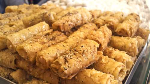 Συνταγή για υπέροχες, τραγανές και μελωμένες δίπλες από τον Στέλιο Παρλιάρο