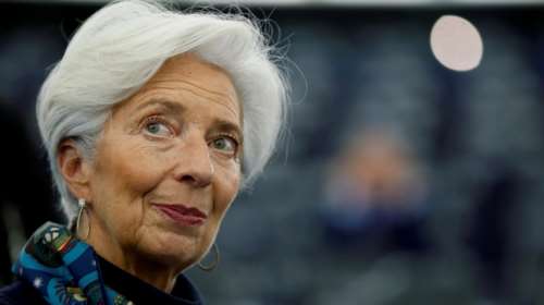 Christine Lagarde: &quot;Σφίξε τα δόντια και χαμογέλα&quot; - Η αποκλειστική συνέντευξη της προέδρου της ΕΚΤ στη Madame Figaro