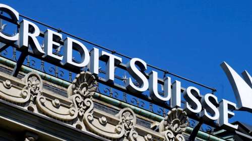 Τι συμβαίνει με την Credit Suisse: Πώς βρέθηκε η &quot;τράπεζα των πλουσίων&quot; στο μάτι του κυκλώνα