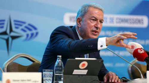 Ο Ακάρ ζητάει και τα ρέστα για την... απελευθέρωση της Ελλάδας: &quot;Έχει τριπλασιάσει την έκτασή της από το 1832&quot;