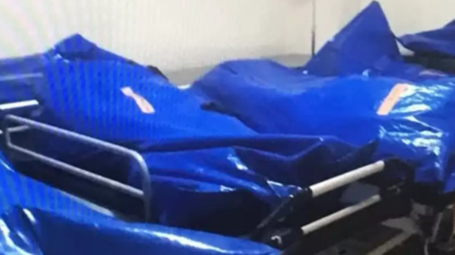 Ανατριχιαστικό βίντεο: Νεκροί από κορονοϊό στοιβαγμένοι σε σάκους εκτός ψυκτικών θαλάμων στο νοσοκομείο Βόλου