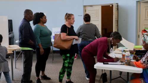 Εκλογές ΗΠΑ 2024- Τι δείχνουν τα πρώτα exit poll: Το 51% εμπιστεύεται περισσότερο τον Τραμπ στην Οικονομία