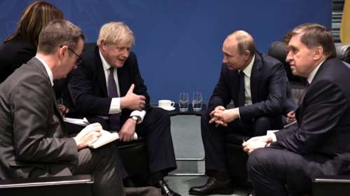 Μπόρις Τζόνσον: Η Ρωσία μπορεί να χρησιμοποιήσει χημικά όπλα στην Ουκρανία - Είναι μέρος του σχεδίου τους