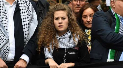 Ισραήλ: Συνελήφθη η νεαρή Παλαιστίνια ακτιβίστρια Άχεντ Ταμίμι για &quot;υποκίνηση σε τρομοκρατία&quot;