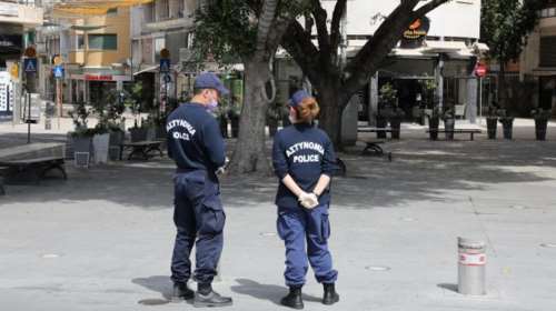 Νέο περιστατικό επίθεσης από αρνητή μάσκας, γρονθοκόπησε δημοτικό αστυνομικό