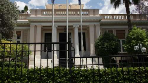 Αλλαγές στο Μαξίμου: Νέος κυβερνητικός εκπρόσωπος ο Γιάννης Οικονόμου - Αναβάθμιση Σκέρτσου σε υπουργό Επικρατείας