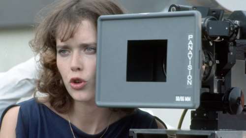 Πέθανε ο σκηνοθέτης της &quot;Εμμανουέλας&quot;: Η ερωτική φαντασίωση εκατομμυρίων ανδρών και η πρωταγωνίστρια με το τραγικό τέλος